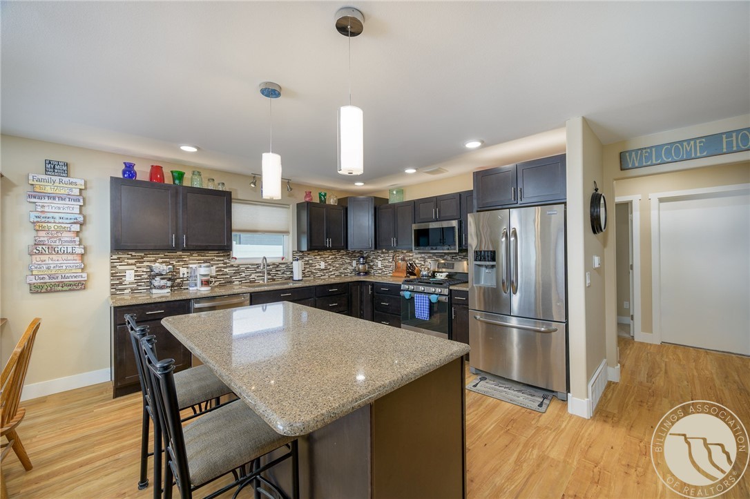 1224 Watson Peak Road