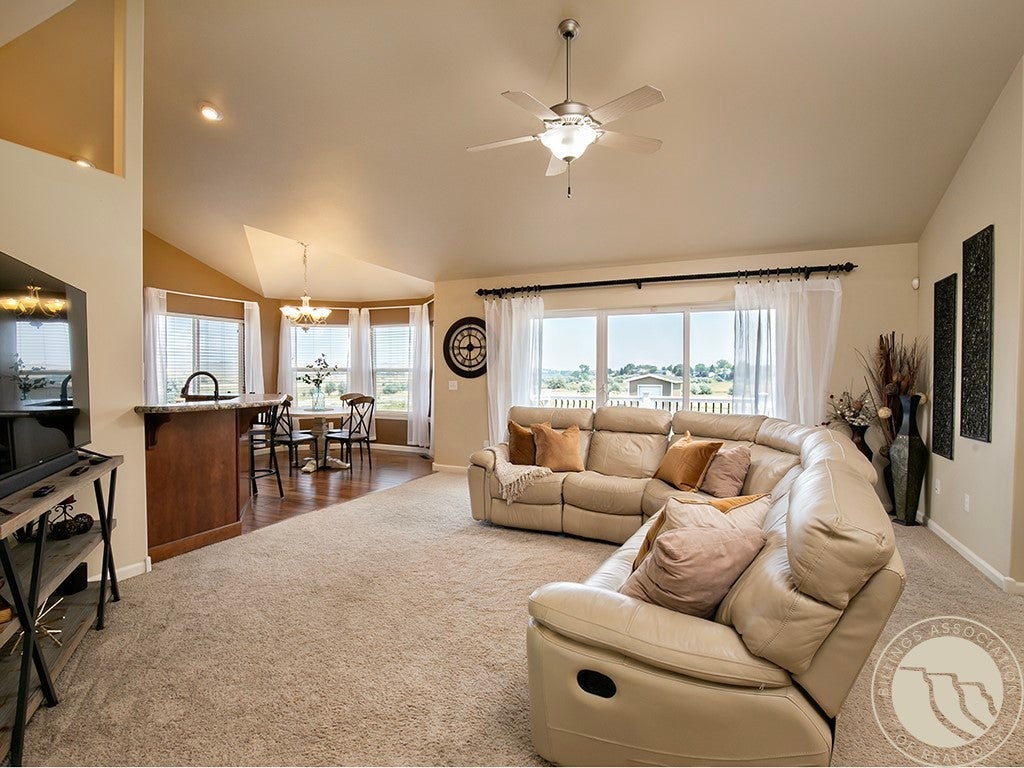 2545 Lake Heights Drive
