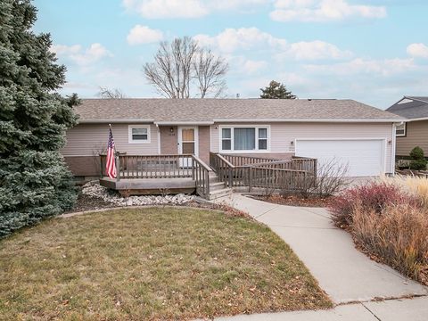 1436 PARKHILL Drive Billings MT 59102
