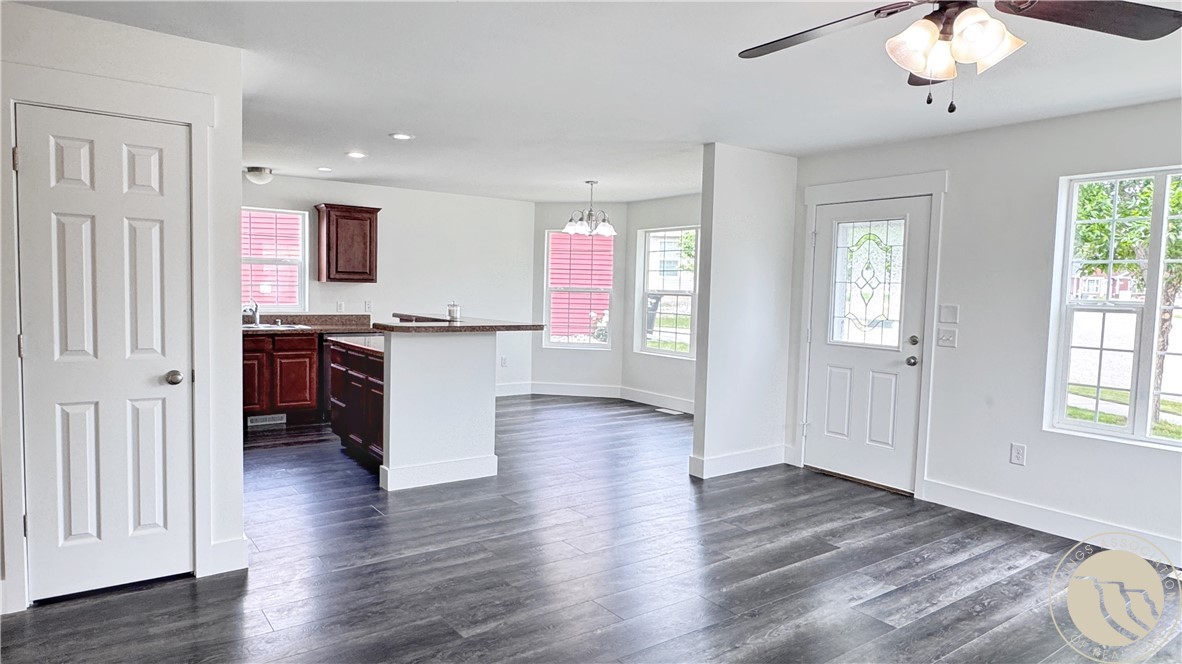 128 Shaw Circle
