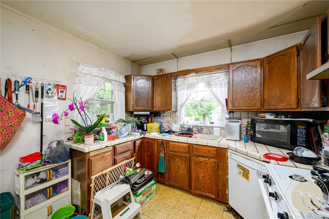 338 Wyoming Avenue