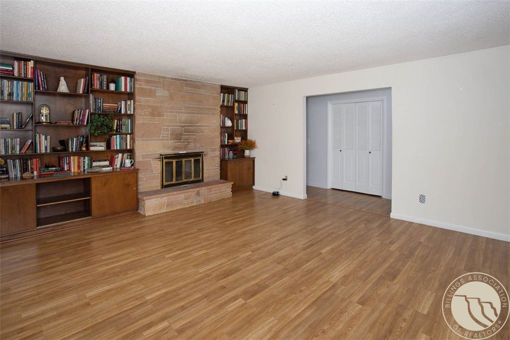 Photo of 2021 Glendale Lane Ln, Billings, MT 59102 (MLS # 357728)