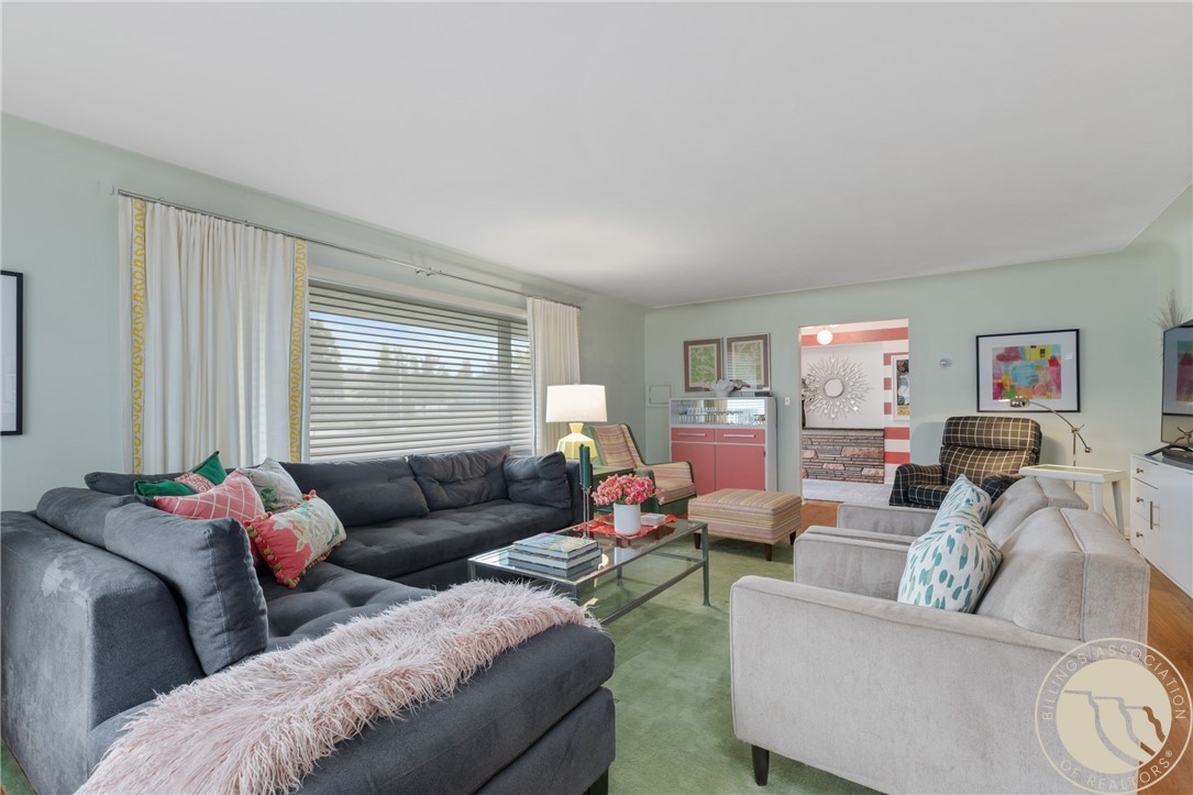 803 Parkhill Dr