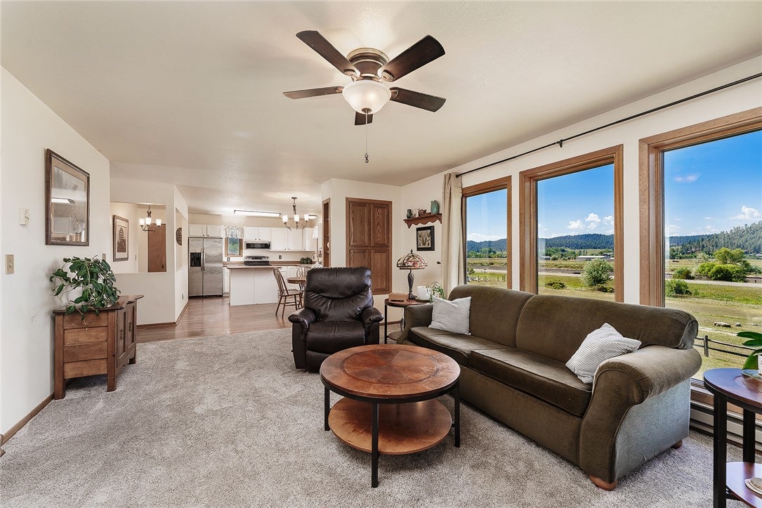 6 Eagle Mountain Road