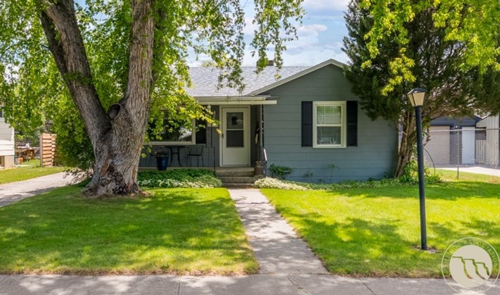 Photo of 1012 Avenue E, Billings, MT 59102 (MLS # 359575)