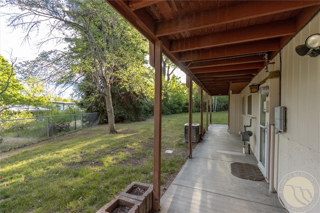 3030 Smokey Lane