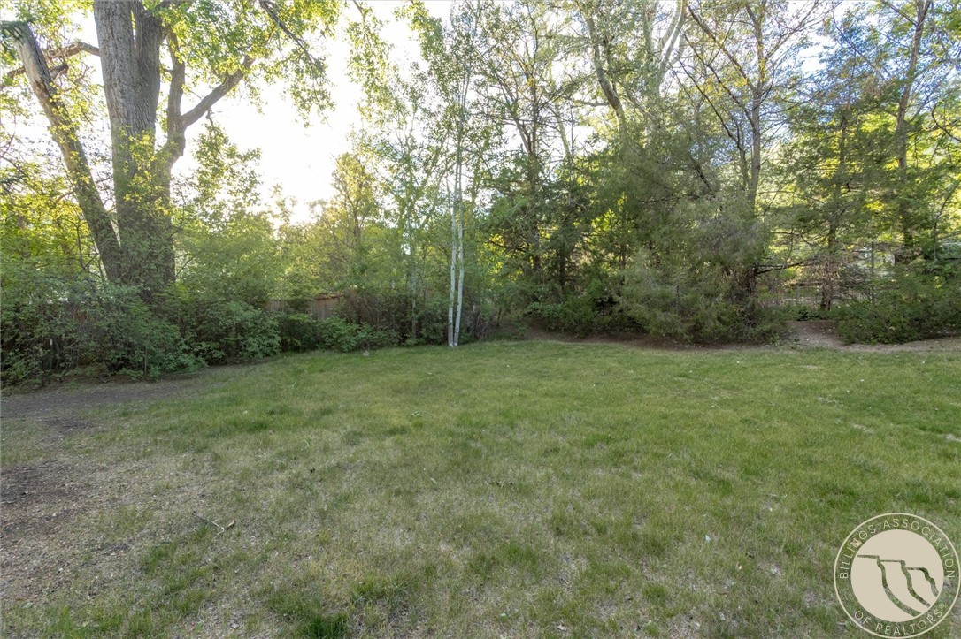 3030 Smokey Lane