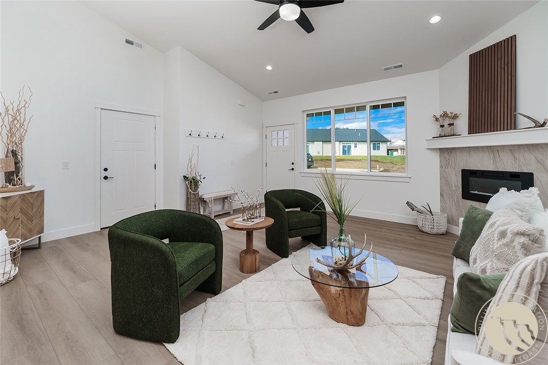 6312 Decker Lane