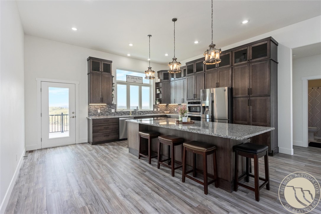 504 Elephant Butte Ln