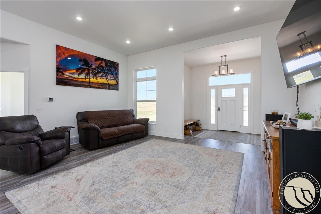 504 Elephant Butte Ln