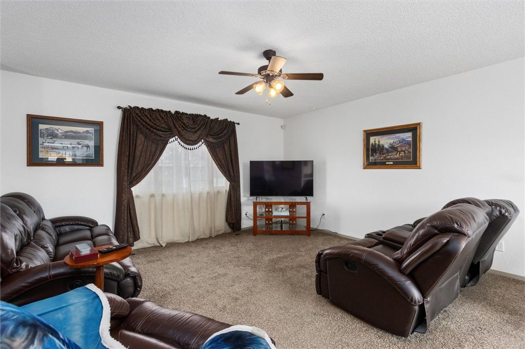Photo of 3902 Chamberlain Drive, Billings, MT 59101 (MLS # 358457)