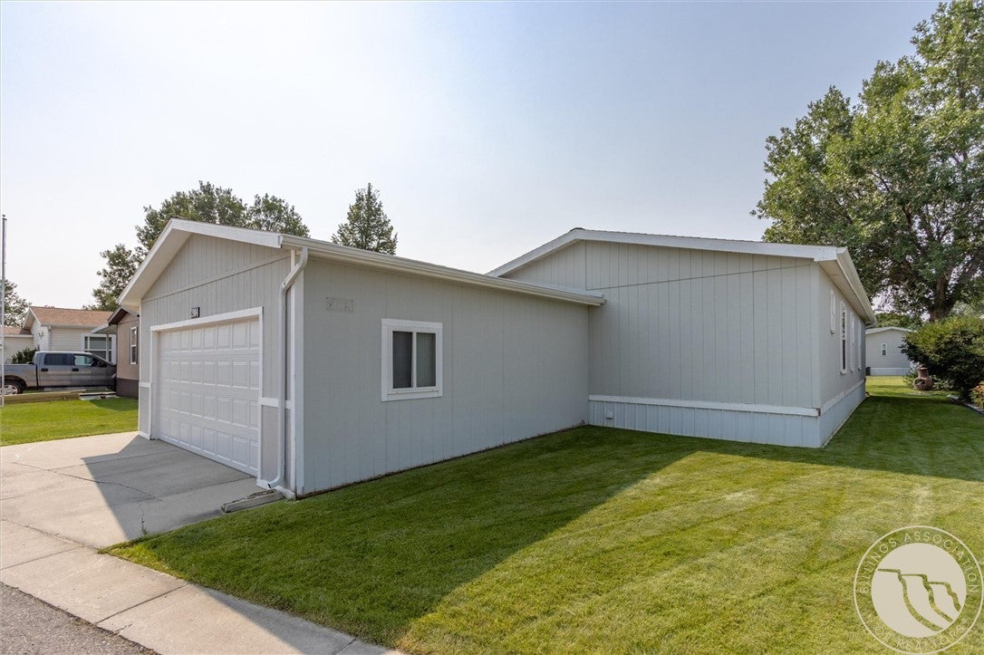 3904 Swallow Lane