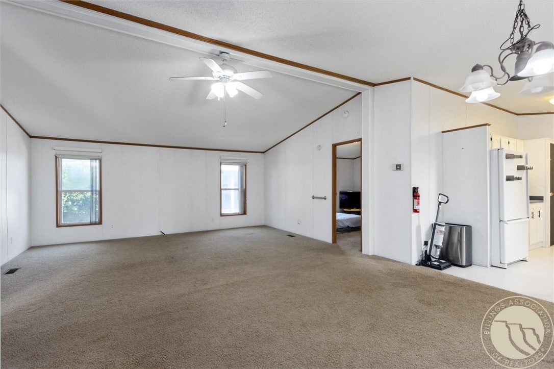 3904 Swallow Lane