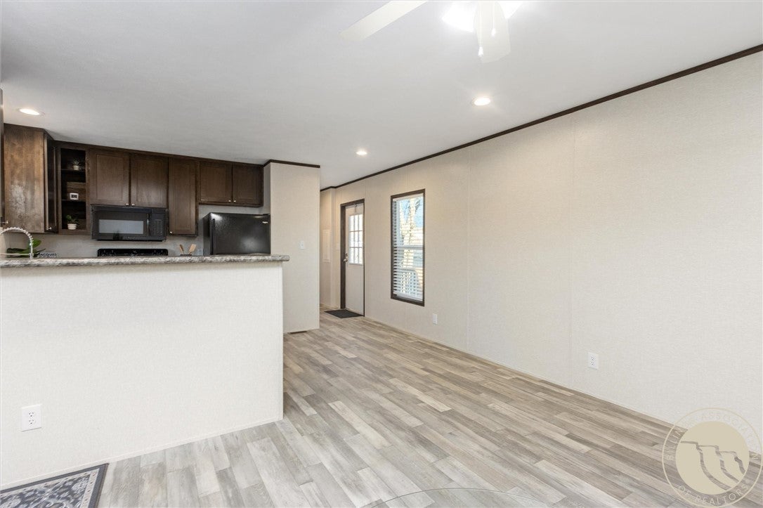 2224 Highway 87 E #99