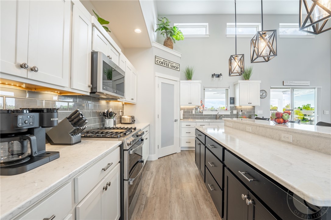 Billings, Montana 59105, United States, 6 Bedrooms Bedrooms, ,3 BathroomsBathrooms,Residential,Active,132356