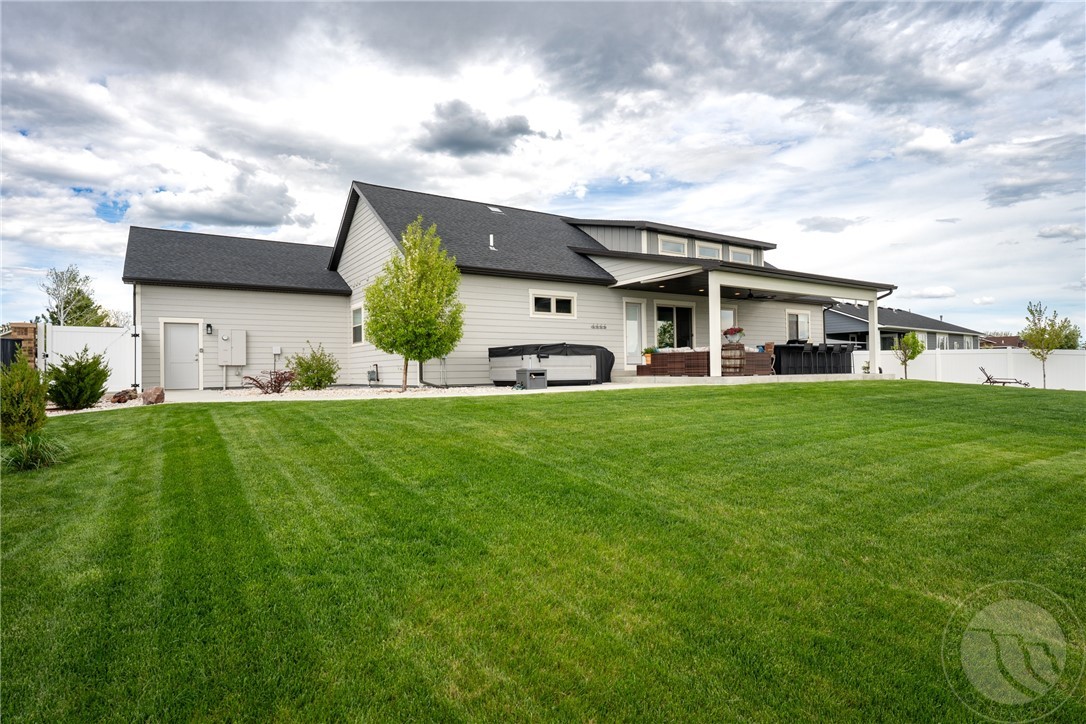 Billings, Montana 59105, United States, 6 Bedrooms Bedrooms, ,3 BathroomsBathrooms,Residential,Active,132356