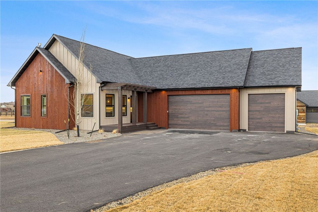 Photo of 10 Starlight Drive, Red Lodge, MT 59068 (MLS # 357197)