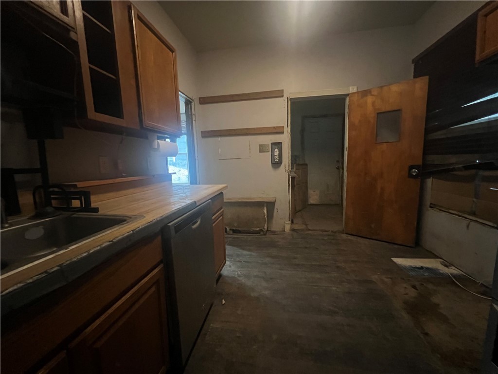 38 Broadwater Avenue