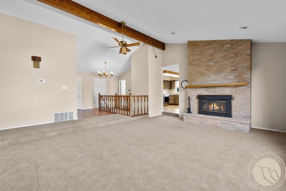 3121 Buttercup Drive