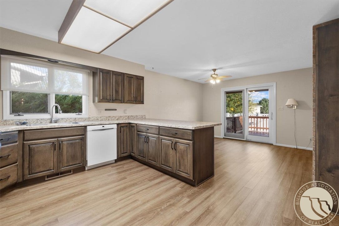 3121 Buttercup Drive