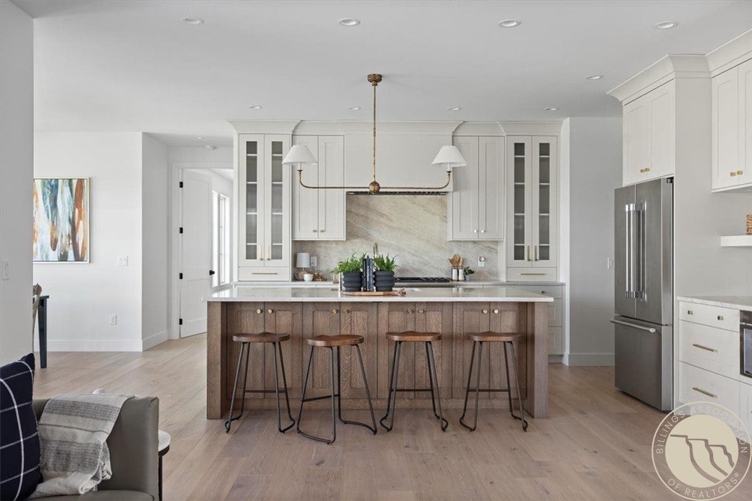 47 Black Canyon Court