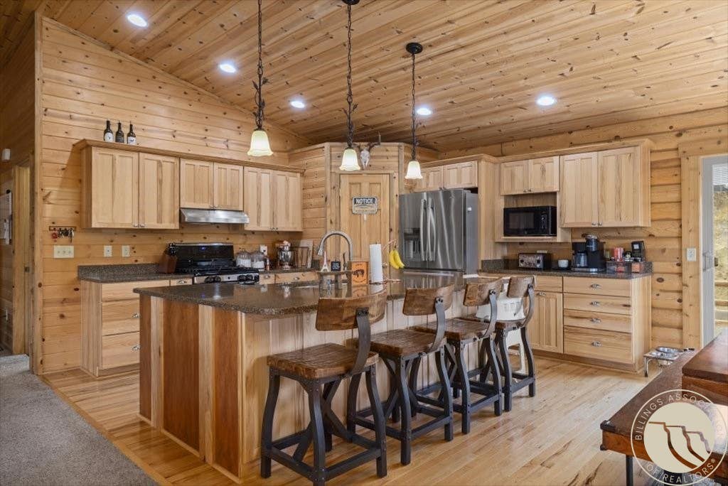 Photo of 112 Pishkun Road, Fishtail, MT 59028 (MLS # 359725)