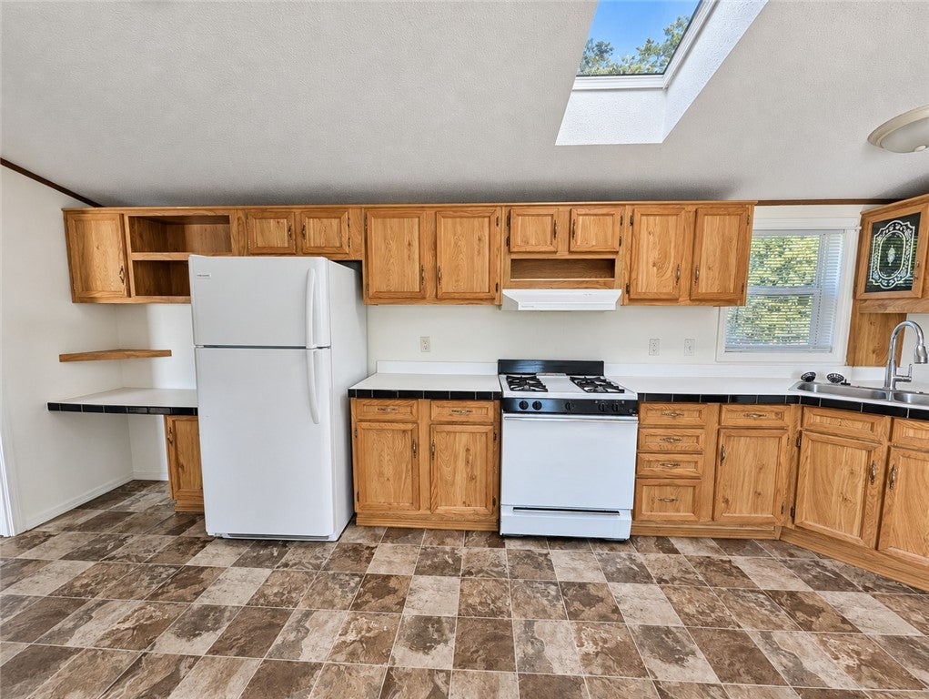 2224 Highway 87 E #104