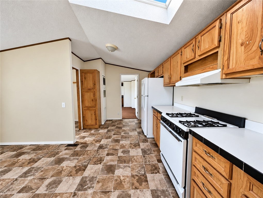 2224 Highway 87 E #104