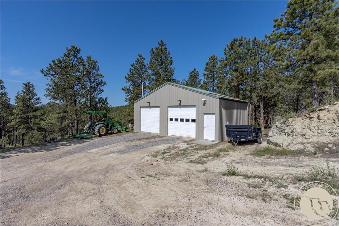 20 Meadow Way