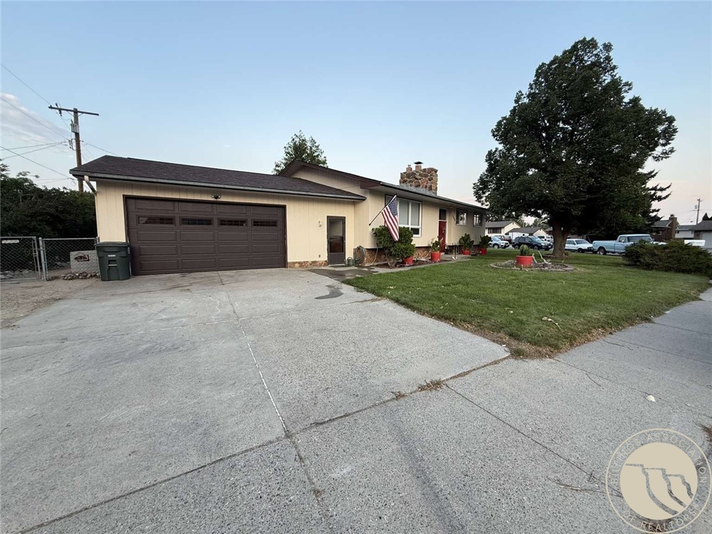 1211 Oakland Drive