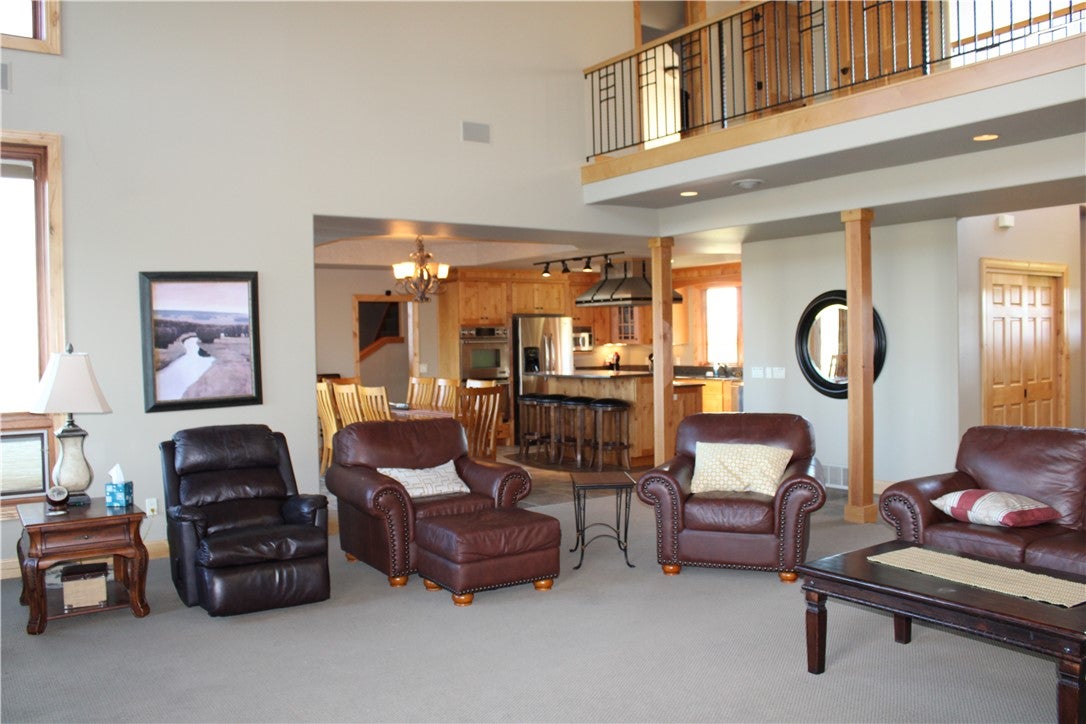 27 Creek Hill Lane