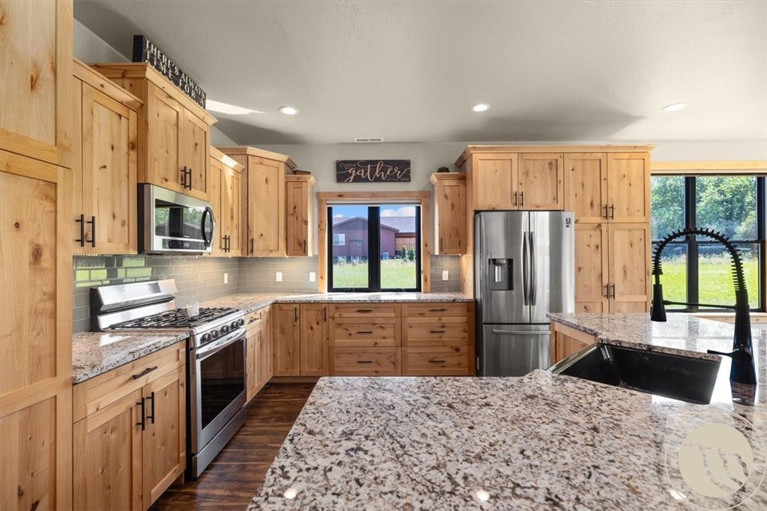 2215 Diamond C Trail