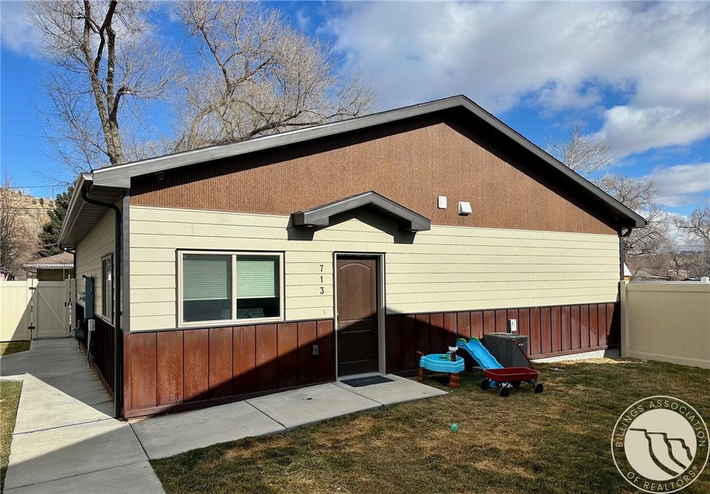 Photo of 711 -717 N 17th Street, Billings, MT 59101 (MLS # 358865)