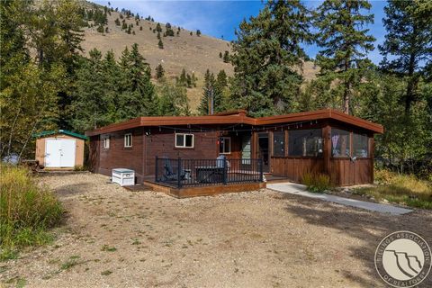 7 Chickadee Lane Red Lodge MT 59068