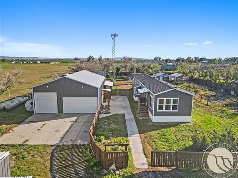 5652 Bengston Road Shepherd MT 59079