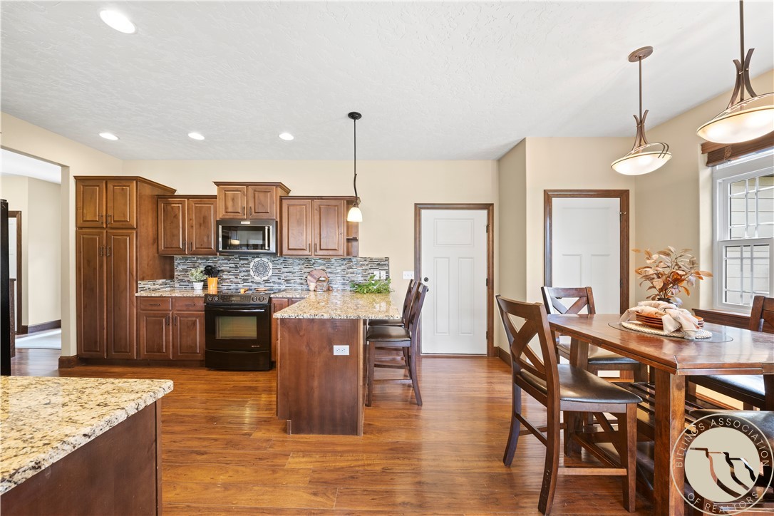 2055 Saddleback Drive