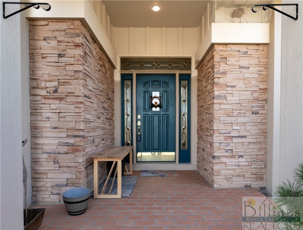 Billings, Montana 59102, United States, 4 Bedrooms Bedrooms, ,3 BathroomsBathrooms,Residential,Pending,62649