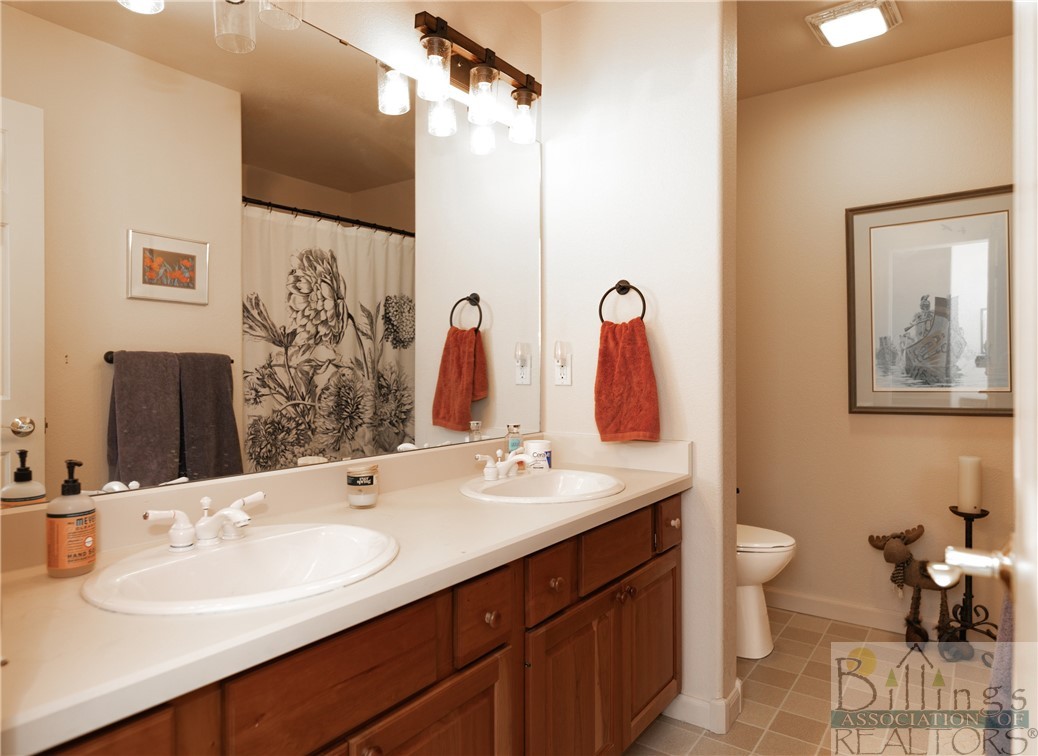 Billings, Montana 59102, United States, 4 Bedrooms Bedrooms, ,3 BathroomsBathrooms,Residential,Pending,62649