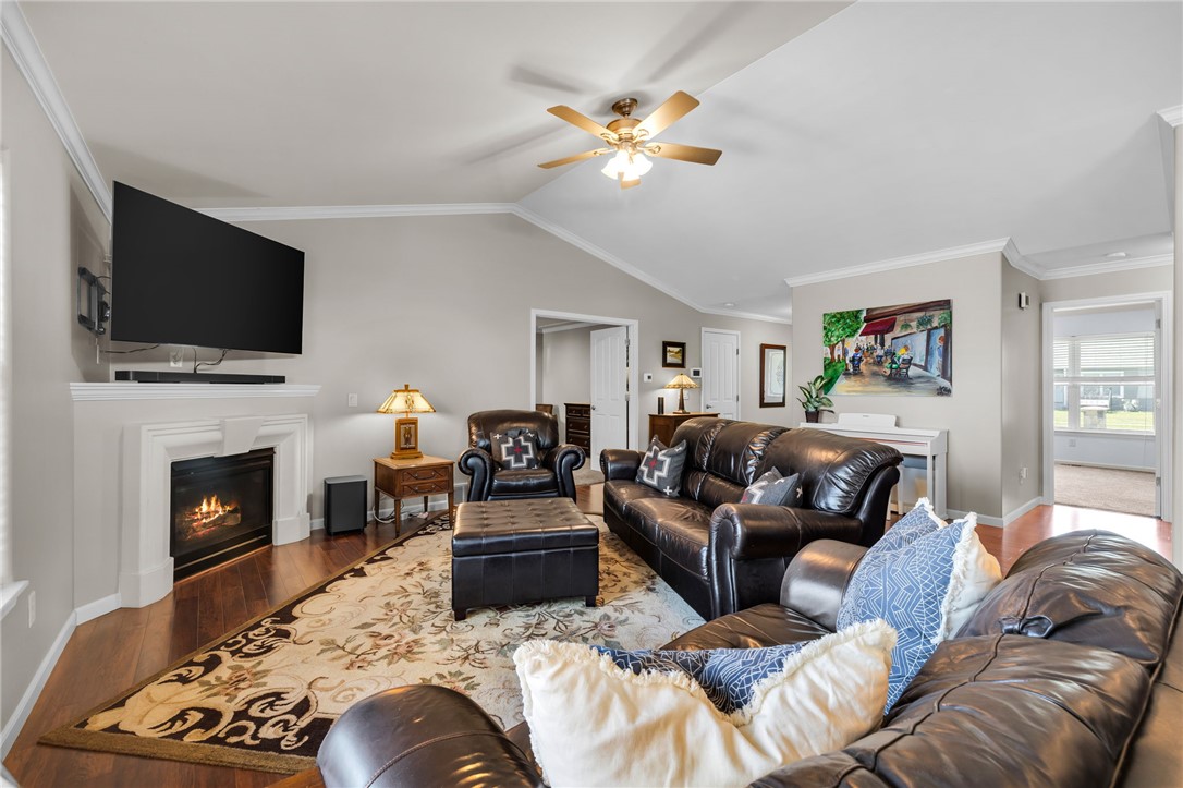 1217 Crystal Lake Lane