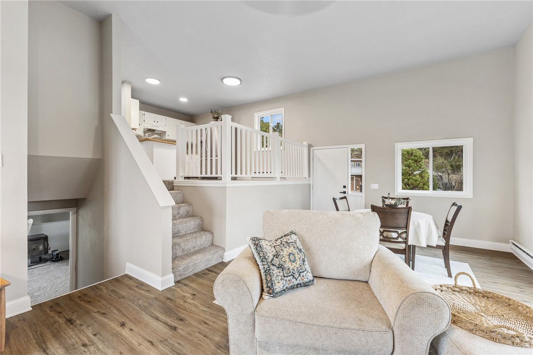 4521 San Fernando Drive