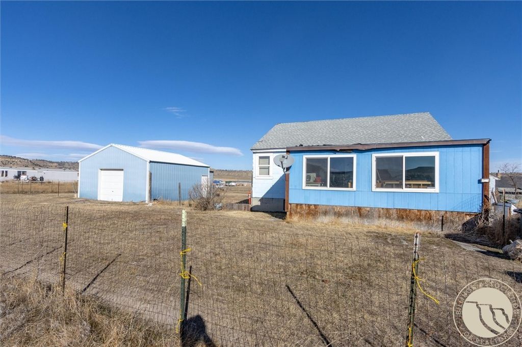 Photo of 7809 Lewis Ave Ave, Billings, MT 59106 (MLS # 357992)