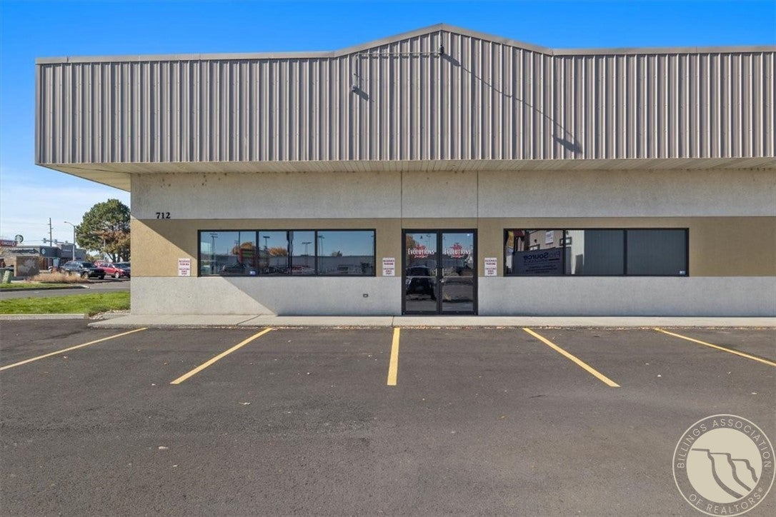 712 (Suite A) Carbon Street