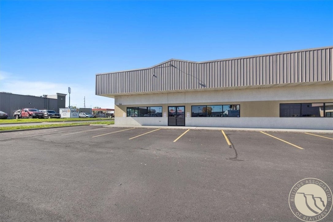 712 (Suite A) Carbon Street