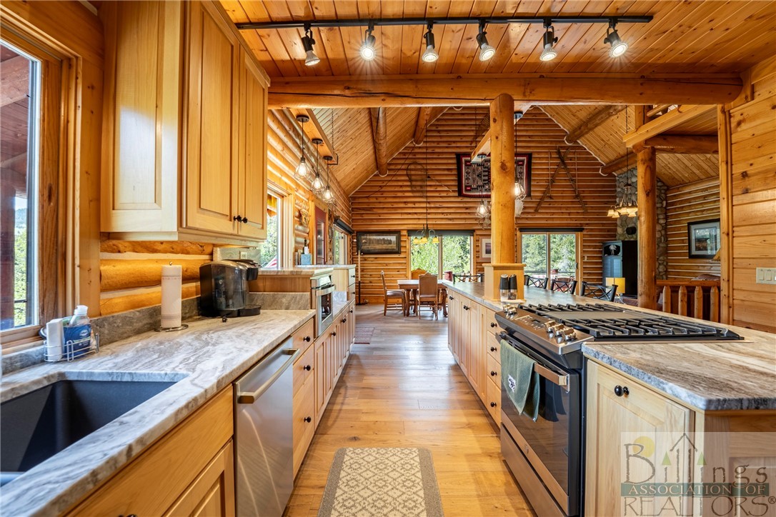 Red Lodge, Montana 59068, United States, 4 Bedrooms Bedrooms, ,2 BathroomsBathrooms,Residential,Contingent,55715