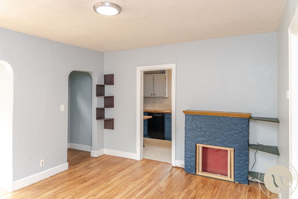 1114 4th Street W