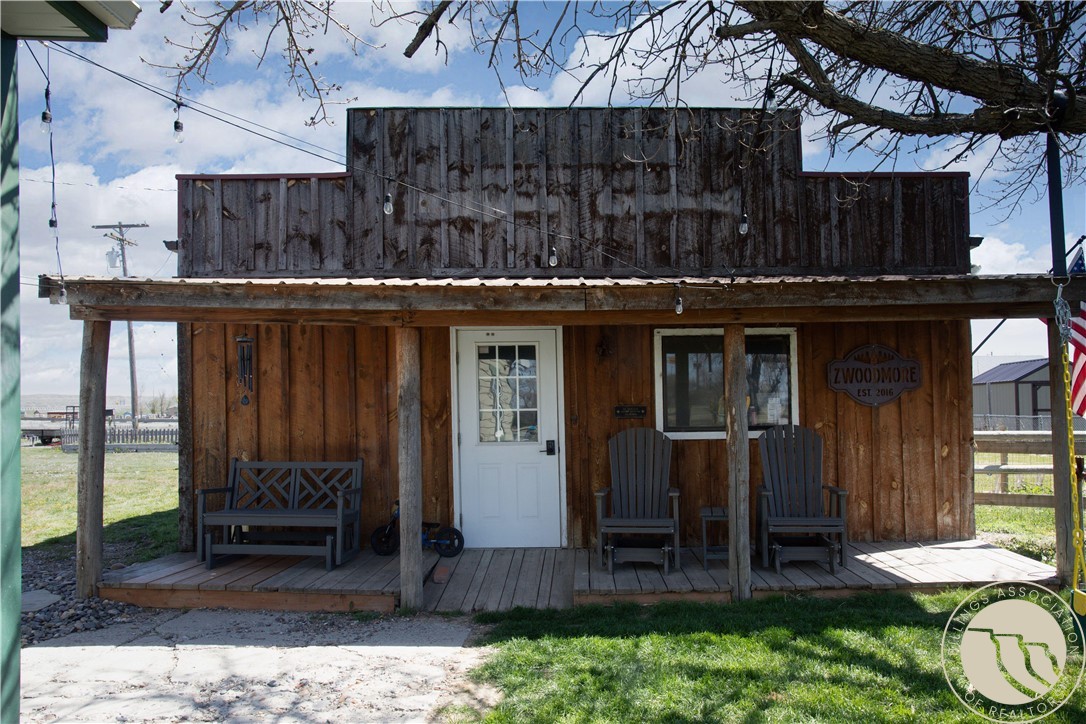 1407 N Custer Avenue
