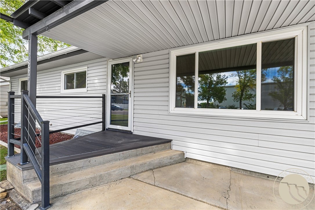 2833 Belvedere Drive