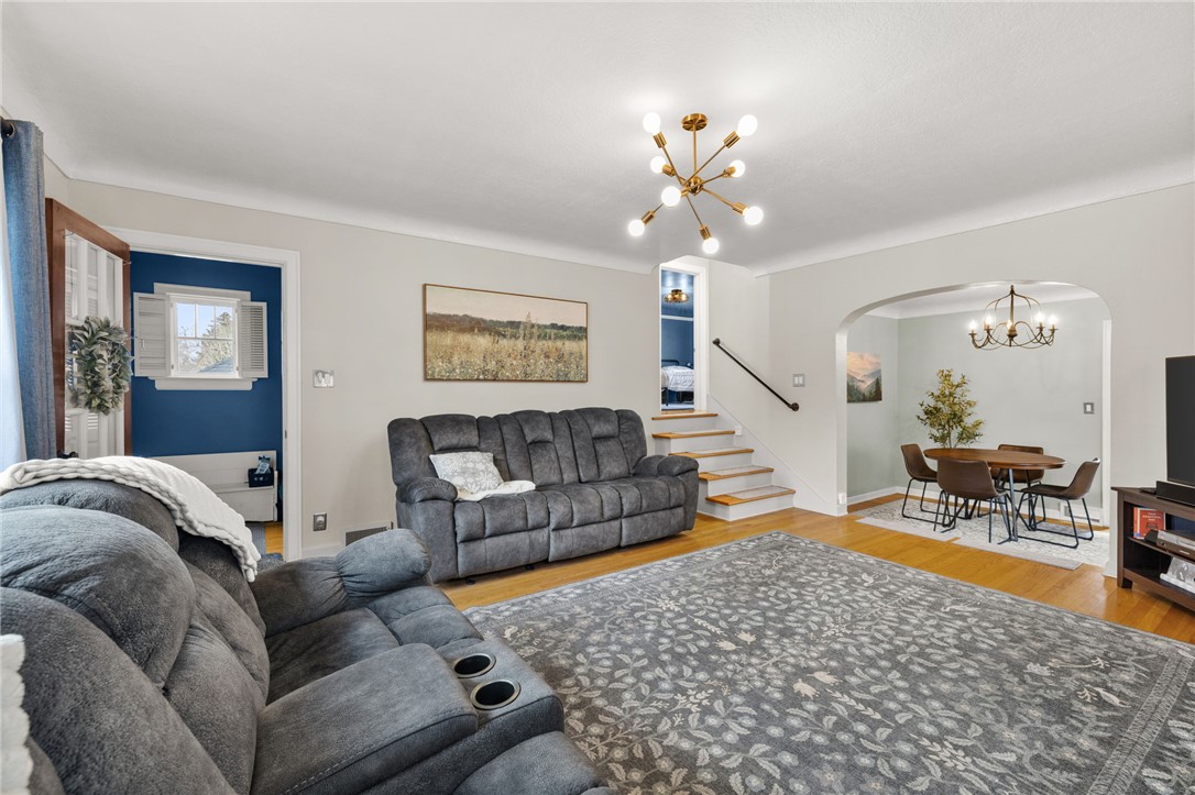 734 Burlington Avenue