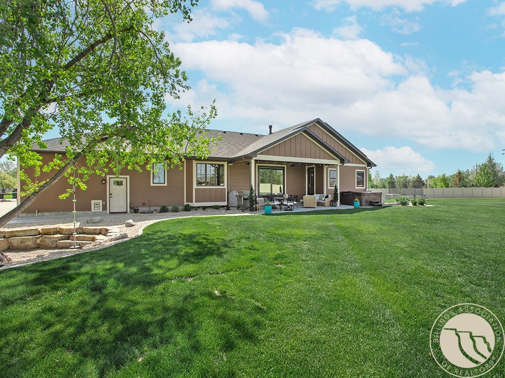5507 Green Teal Drive