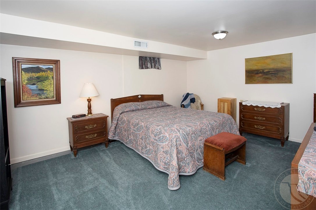 Billings, Montana 59105, United States, 4 Bedrooms Bedrooms, ,2 BathroomsBathrooms,Residential,Active,139605